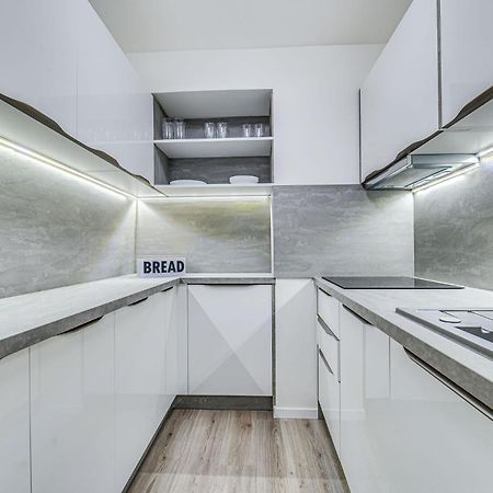 Nitra Castle Suite - Modern Elegance & Serenity מראה חיצוני תמונה